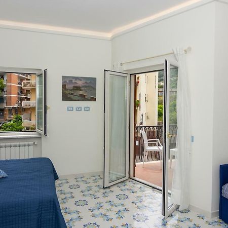 Ambra Sorrento Suites Short Rent Buitenkant foto