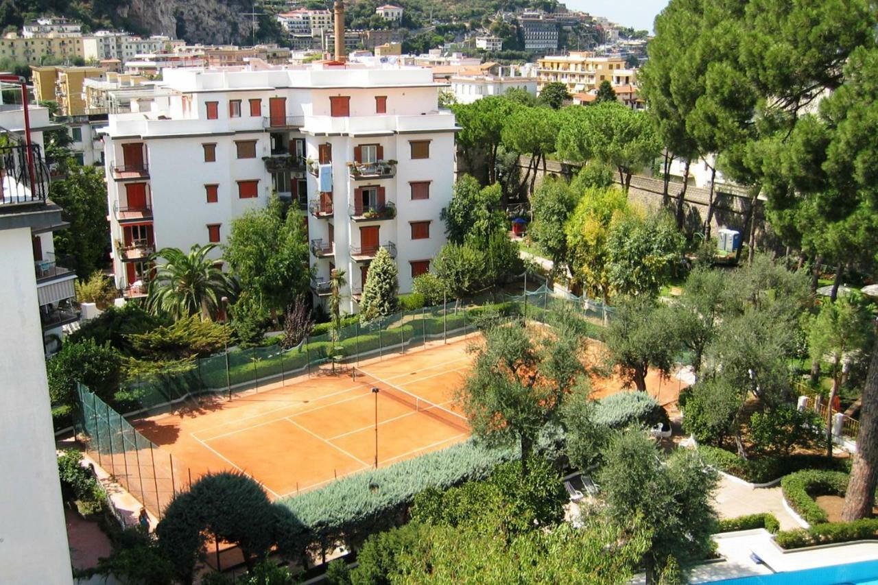 Ambra Sorrento Suites Short Rent Buitenkant foto