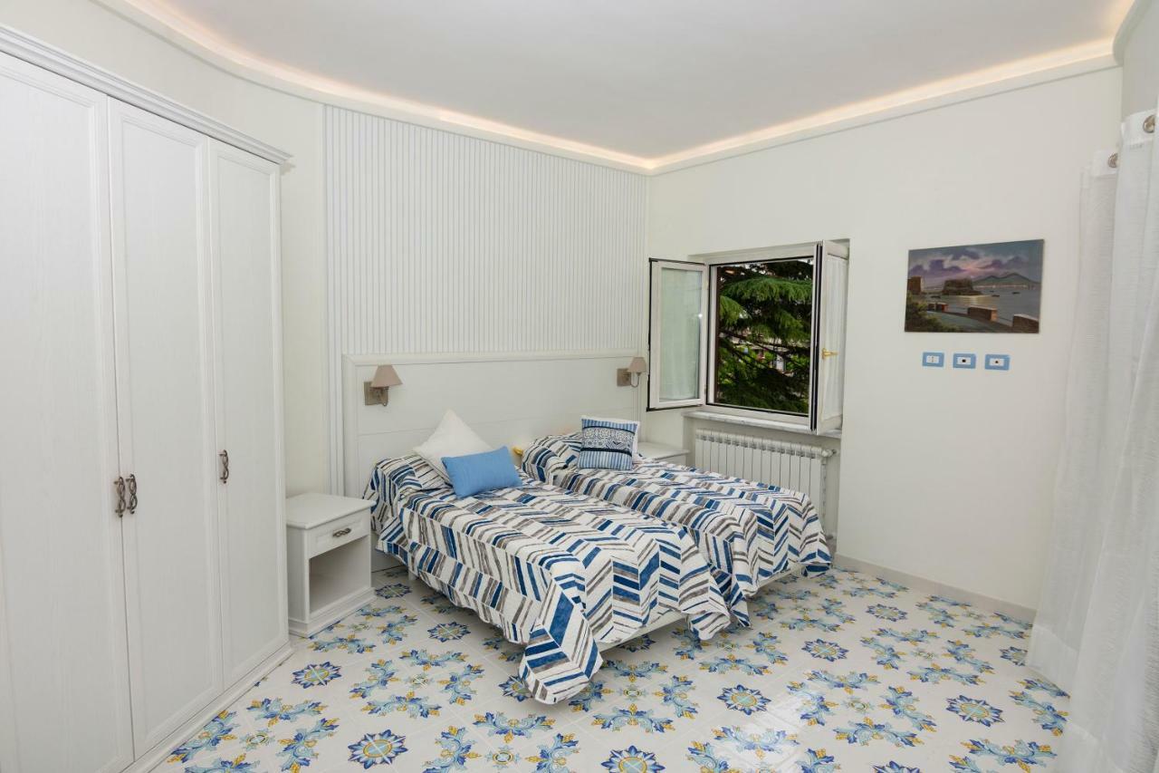 Ambra Sorrento Suites Short Rent Buitenkant foto