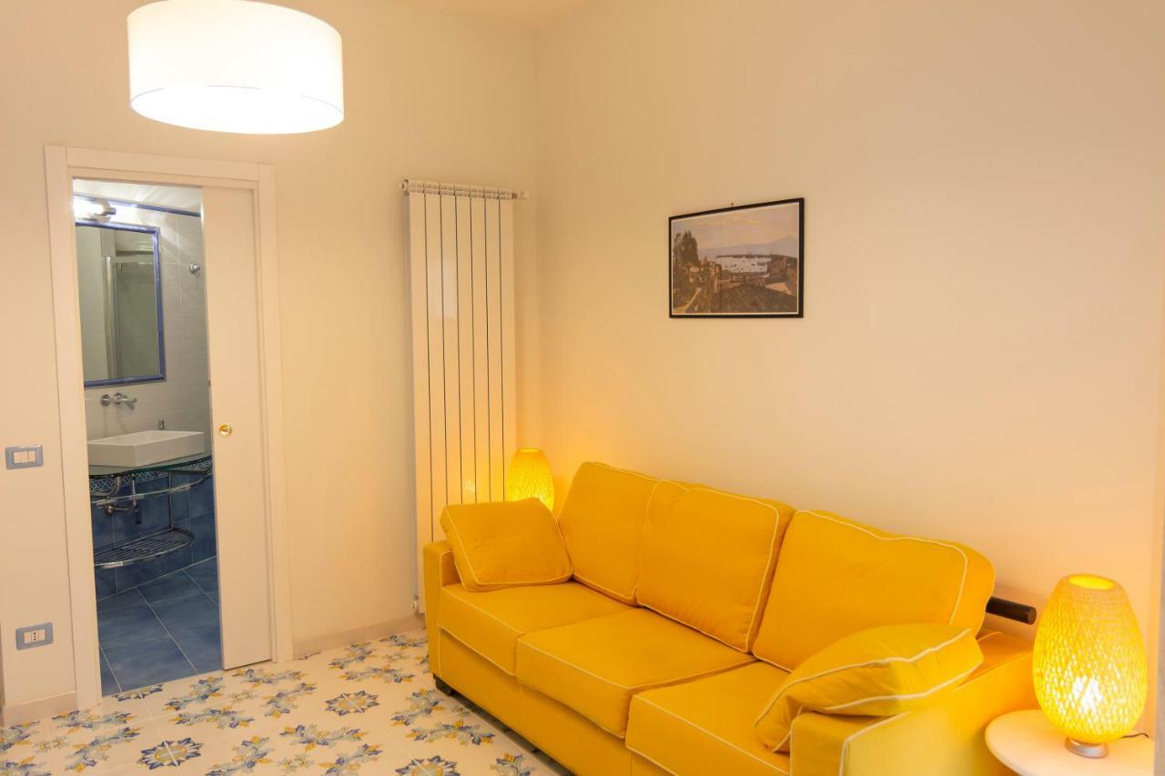 Ambra Sorrento Suites Short Rent Buitenkant foto