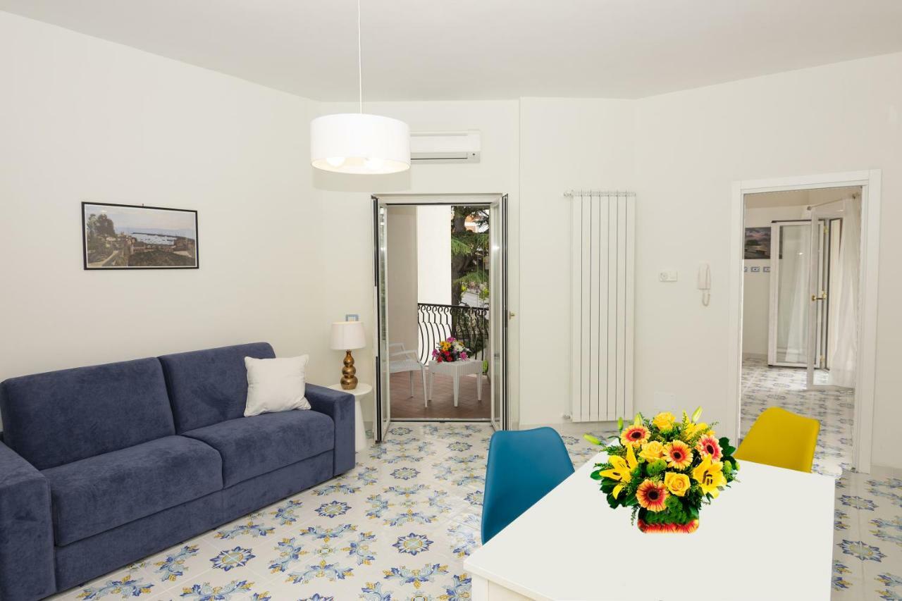 Ambra Sorrento Suites Short Rent Buitenkant foto