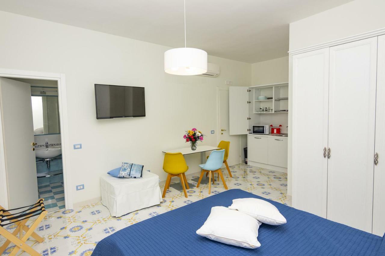 Ambra Sorrento Suites Short Rent Buitenkant foto